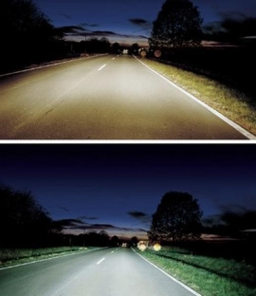 VOLL LED Tagfahrlicht Scheinwerfer schwarz mit dynamischem LED Blinker und Begrüßungsfunktion + Voll LED Lightbar Design Rückleuchten schwarz/rauch mit dynamischen Blinker + LED Seitenblinker passend für VW T5 GP (Facelift) 10-15