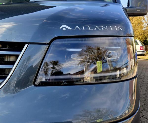 Ugrade Design Voll LED Tagfahrlicht Scheinwerfer passend für VW T5 03-09 schwarz mit Dynamik und Welcome-Funktion