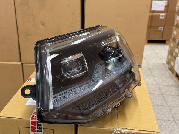 B-Ware  Ugrade Design Voll LED Tagfahrlicht Scheinwerfer für VW T5 GP (Facelift) 10-15 schwarz mit dynamischen LED Blinker und Welcome Funktion!