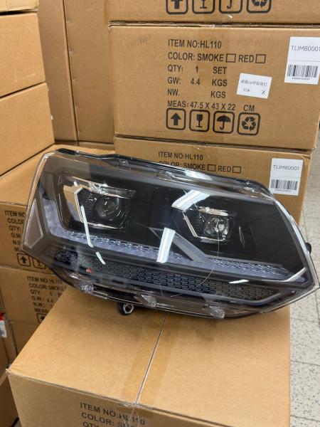 B-Ware  Ugrade Design Voll LED "Specialized" Tagfahrlicht Scheinwerfer passend für VW T5 GP (Facelift) 10-15 schwarz ohne Dynamik und ohne Welcome-Funktion!