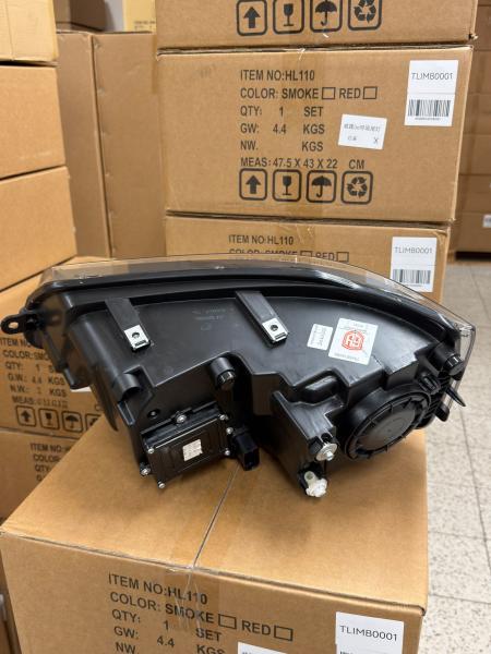 B-Ware  Ugrade Design Voll LED "Specialized" Tagfahrlicht Scheinwerfer passend für VW T5 GP (Facelift) 10-15 schwarz ohne Dynamik und ohne Welcome-Funktion!