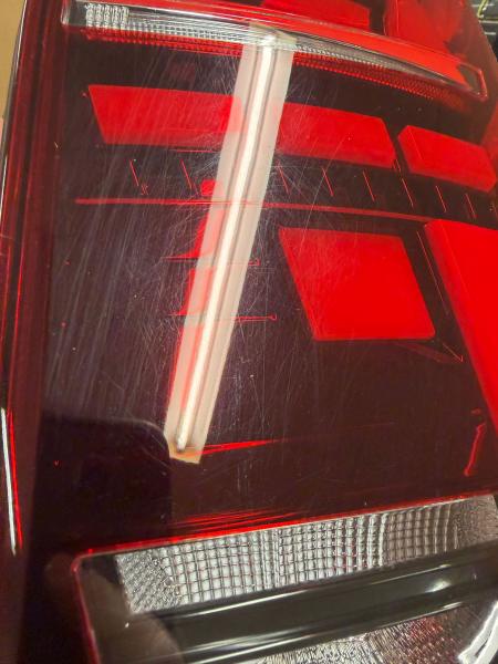 B-Ware  Voll LED Lightbar Design Rückleuchten passend für VW T5 03-09 / T5 GP (Facelift) 10-15 rot/rauch mit dynamischen Blinker
