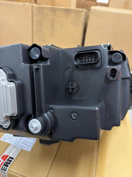 B-Ware  Voll LED "Specialized" Tagfahrlicht Scheinwerfer für VW T6.1 19+ schwarz mit LED Blinker