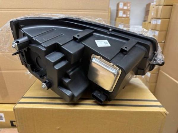 B-Ware  VOLL LED Tagfahrlicht Scheinwerfer für VW T5 GP (Facelift) 10-15 schwarz mit dynamischem LED Blinker und Begrüßungsfunktion