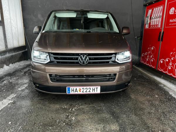 VOLL LED Tagfahrlicht Scheinwerfer passend für VW T5 GP (Facelift) 10-15 schwarz mit dynamischem LED Blinker und Begrüßungsfunktion