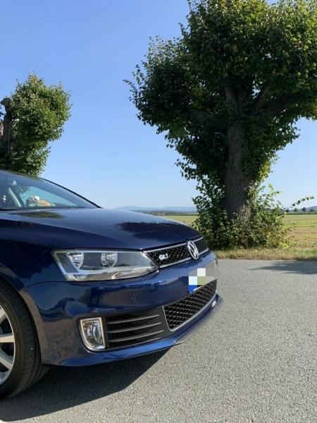 Upgrade Design Frontstoßstange für VW Jetta VI 11-14 Lim./Variant mit PDC