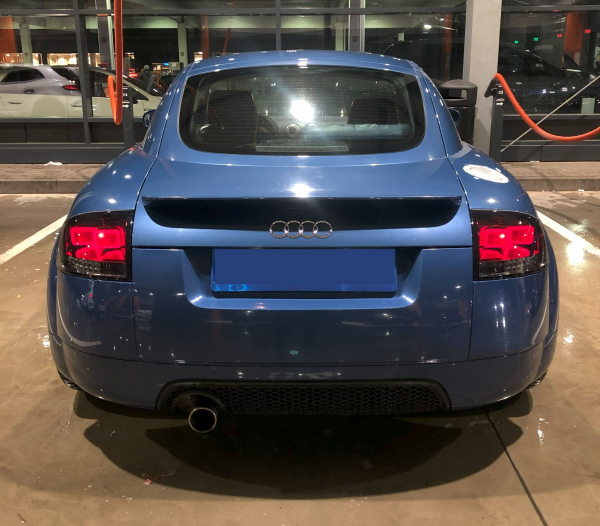 LED Upgrade Design Rückleuchten für Audi TT 8N 99-06 rot/rauch
