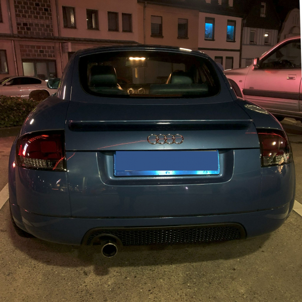 LED Upgrade Design Rückleuchten für Audi TT 8N 99-06 rot/rauch