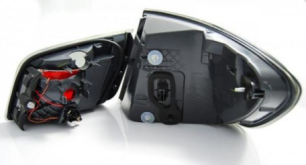 LED Lightbar Design Rückleuchten für BMW 5er F10 10-13 schwarz/grau