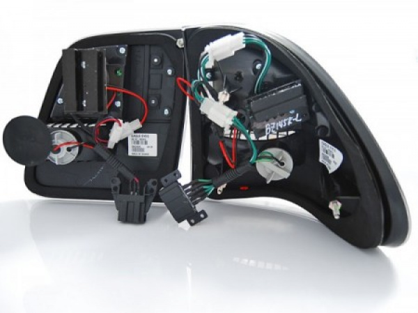 LED Upgrade Design Rückleuchten für Mercedes Benz E-Klasse W210 T-Modell 95-02 rauch