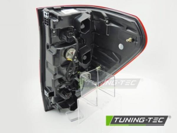 Upgrade Design LED Rückleuchten Set für Toyota Hilux 16-21 rot/klar mit Willkommensfunktion