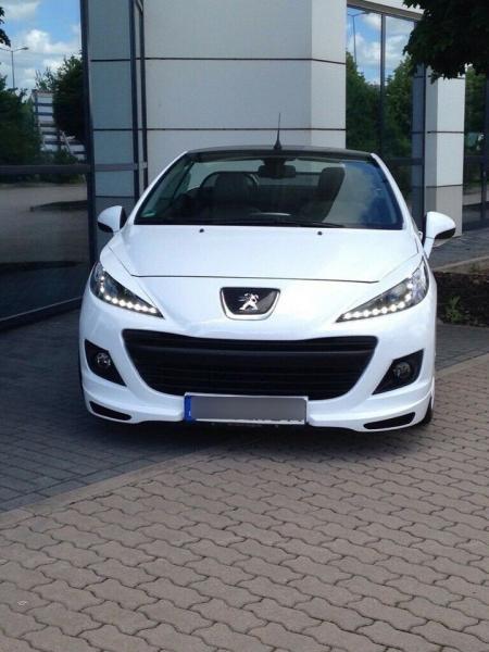 LED Tagfahrlicht Design Scheinwerfer für Peugeot 207 06-12 schwarz
