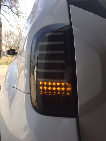 Voll LED Lightbar Design Rückleuchten für Dacia / Renault Duster 10-14 schwarz/rauch mit dynamischem Blinker