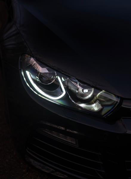 VOLL LED Tagfahrlicht Scheinwerfer Set für VW Scirocco III (3) 08-14 schwarz mit dyn. Blinker