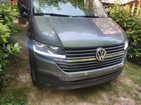 Voll LED "Specialized" Tagfahrlicht Scheinwerfer für VW T6.1 19+ schwarz mit LED Blinker