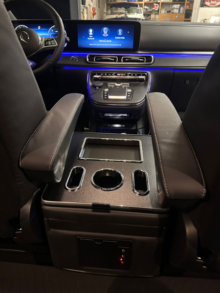 New Edition Staufach Mittelkonsole Ablage für alle Mercedes Benz V-Klasse W447 14-21 mit LED Beleuchtung, USB