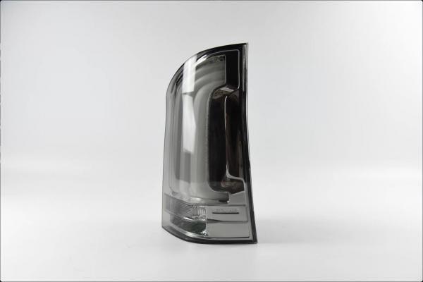 Sparpaket - VOLL LED Tagfahrlicht Scheinwerfer für Mercedes Benz V-Klasse / Vito W447 14-23 schwarz mit LED Blinker + LED Upgrade Design  Rückleuchten Set für Mercedes Benz Vito W447 14-23 schwarz/rauch